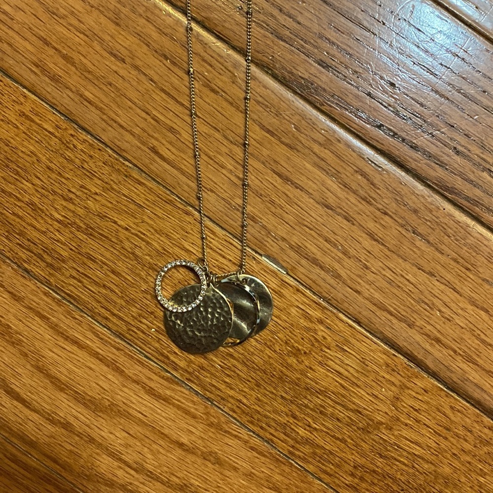 Long necklace